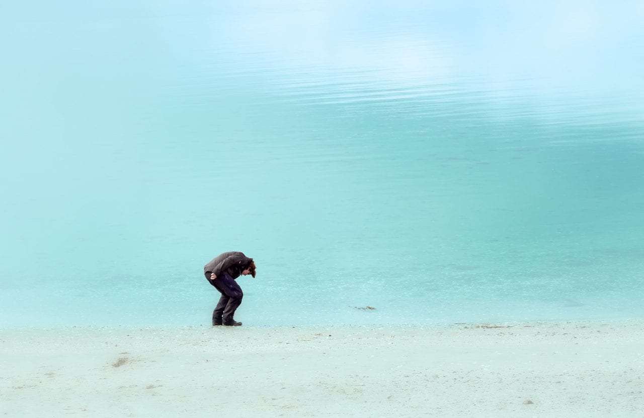 Dizziness when walking, bending or looking up?  A physio guide to chronic dizziness